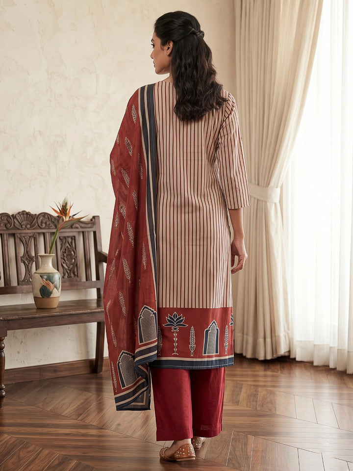 Maroon Printed Cotton Blend Kurta With Pant &amp; Dupatta