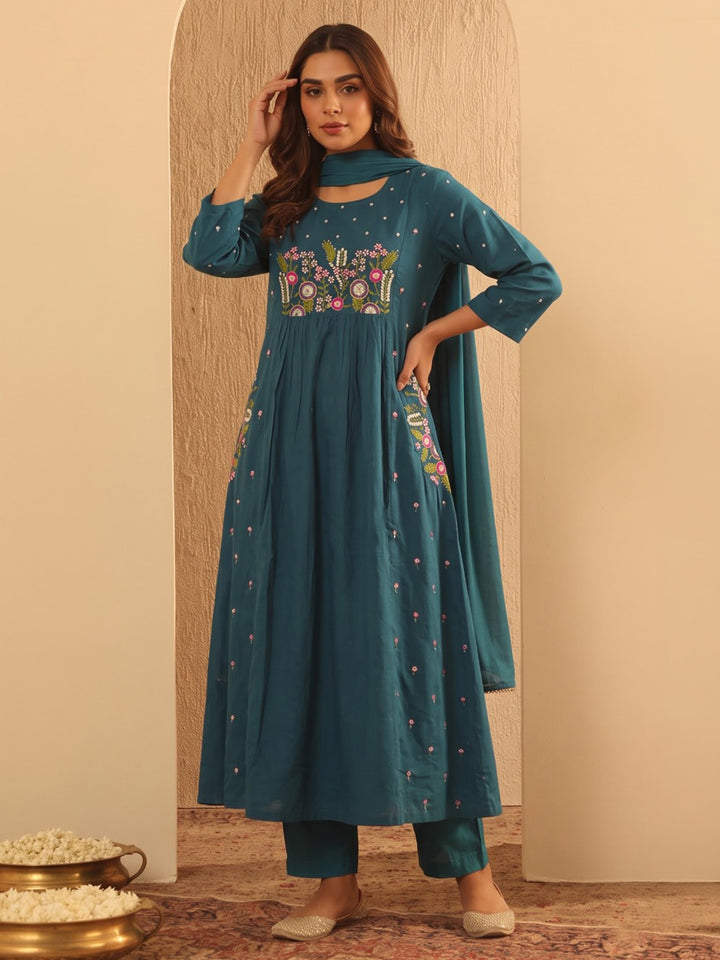 Blue Printed Cotton Blend Kurta With Pant &amp; Dupatta