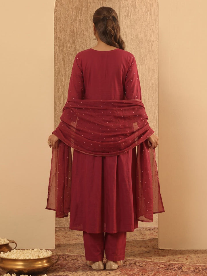 Maroon Printed Cotton Blend Kurta With Pant &amp; Dupatta