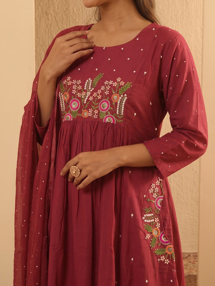 Maroon Printed Cotton Blend Kurta With Pant &amp; Dupatta