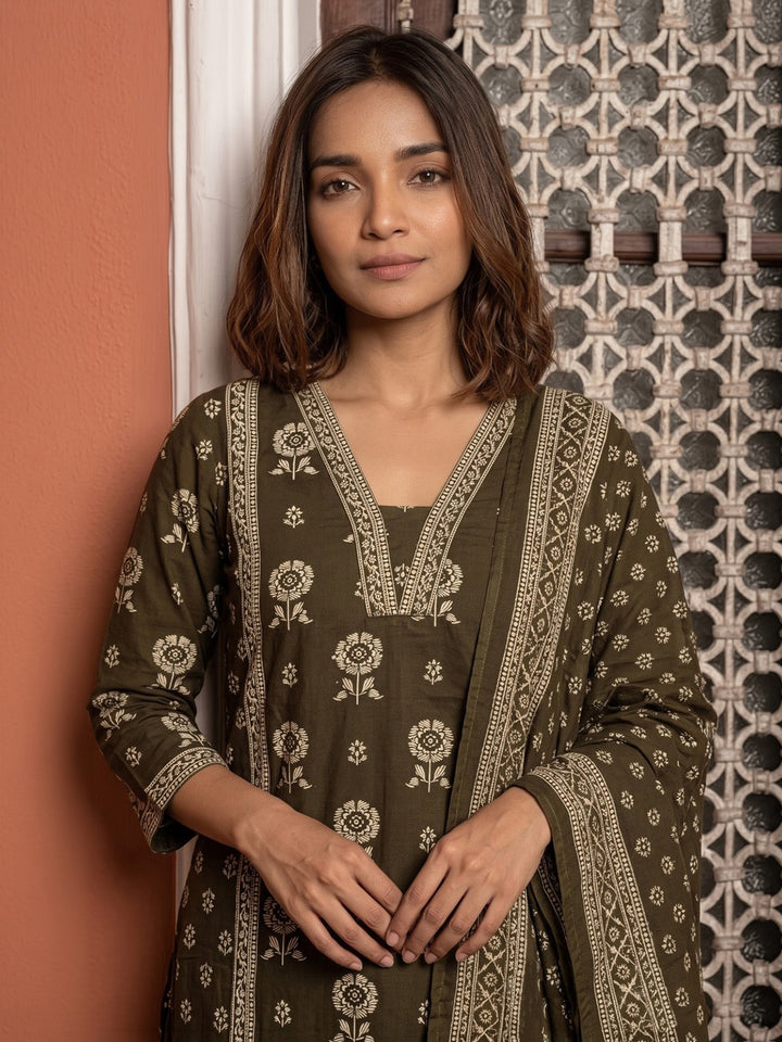Brown Embroidered Cotton Blend Kurta With Pant &amp; Dupatta