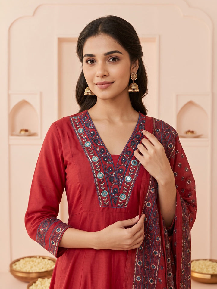 Maroon Embroidered Cotton Blend Kurta With Pant &amp; Dupatta