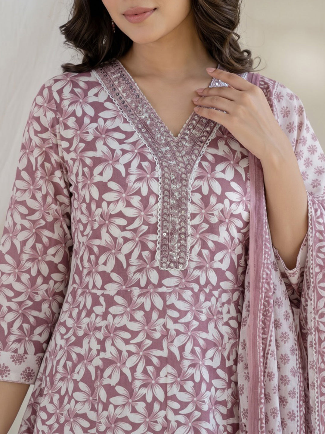 Onion Pink Printed Cotton Blend Kurta With Pant &amp; Dupatta
