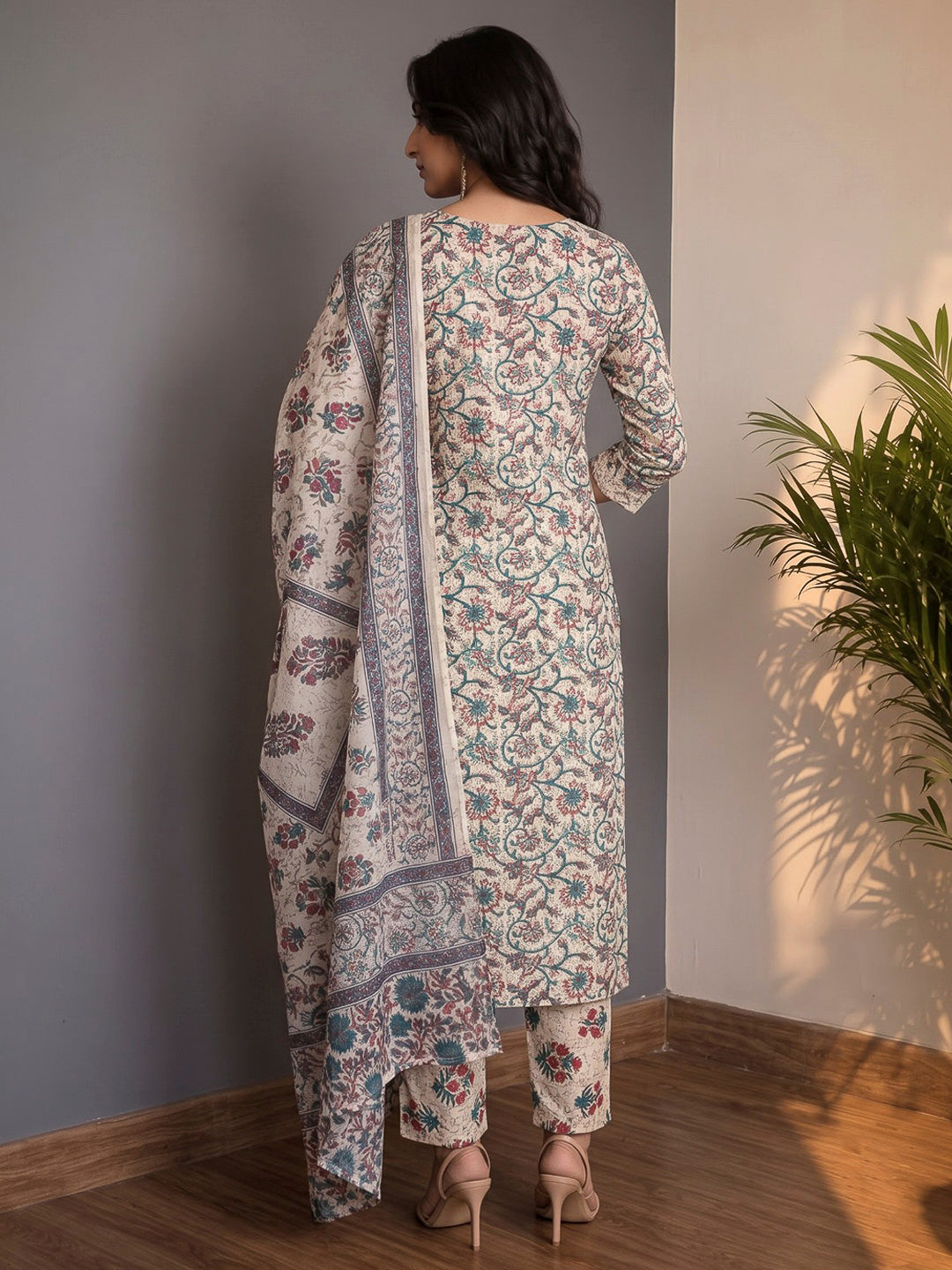White Printed Cotton Blend Kurta With Pant &amp; Dupatta
