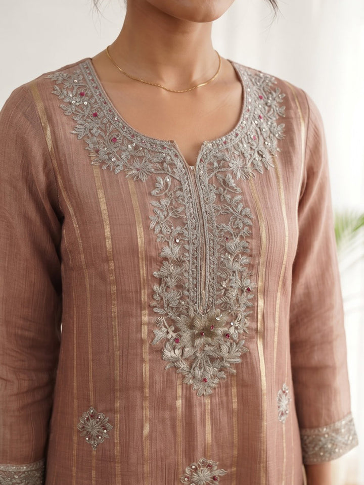 Pink Printed Cotton Blend Kurta With Pant &amp; Dupatta