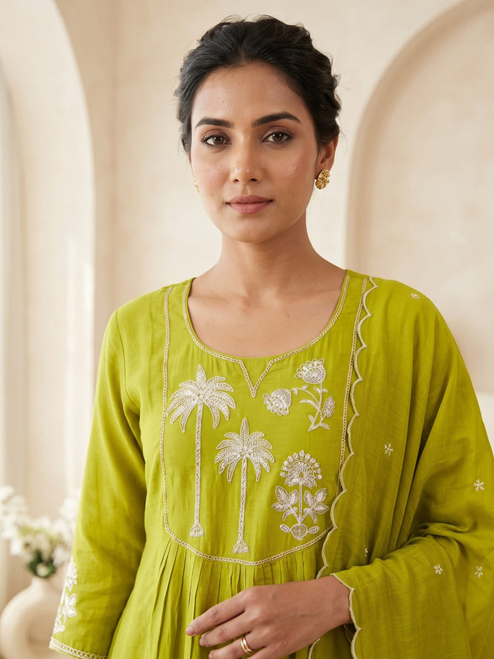 Lemon Embroidered Chanderi Kurta With Pant &amp; Dupatta