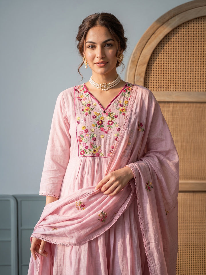 Pink Embroidered Chanderi Kurta With Pant &amp; Dupatta