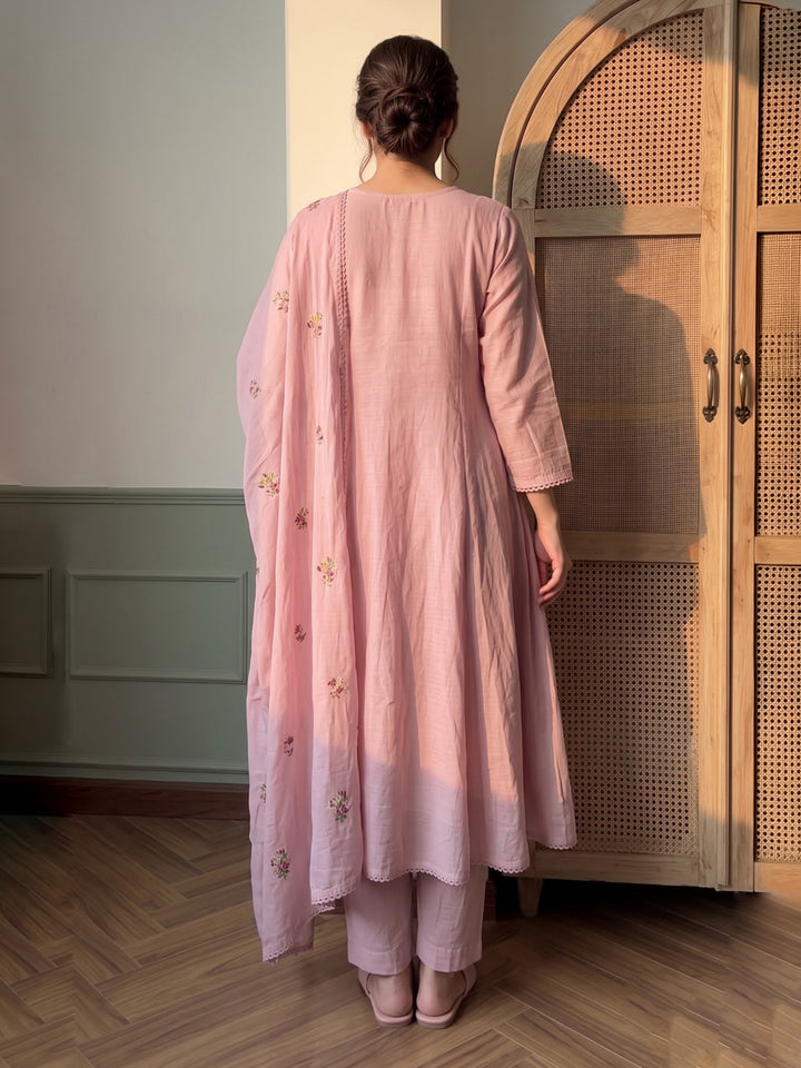 Pink Embroidered Chanderi Kurta With Pant &amp; Dupatta