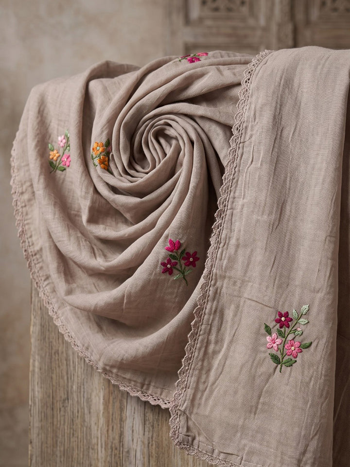 Beige Embroidered Chanderi Kurta With Pant &amp; Dupatta