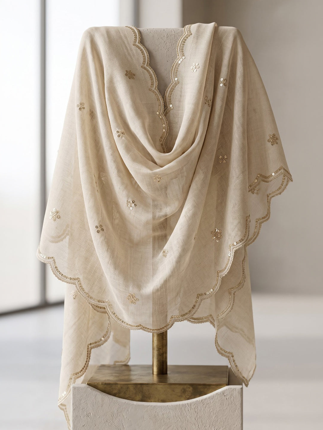 Cream Embroidered Chanderi Kurta With Pant &amp; Dupatta