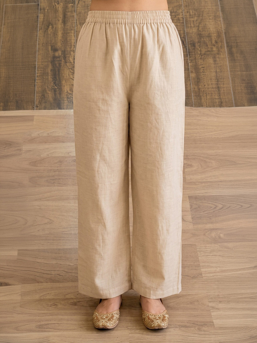 Cream Embroidered Chanderi Kurta With Pant &amp; Dupatta