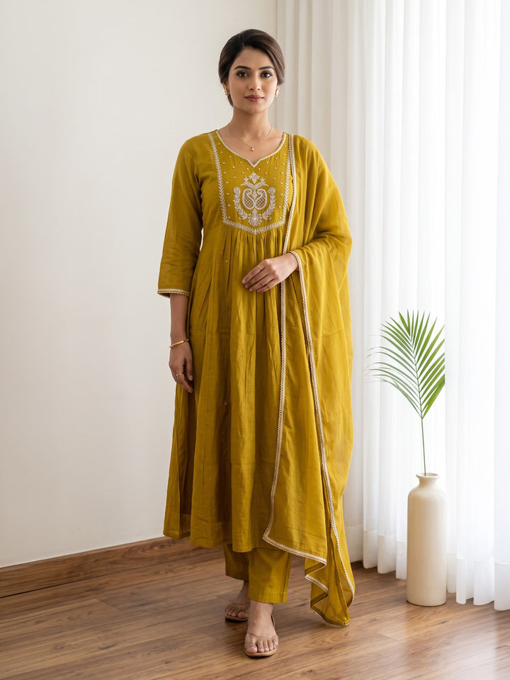 Yellow Printed Cotton Blend Kurta With Pant &amp; Dupatta