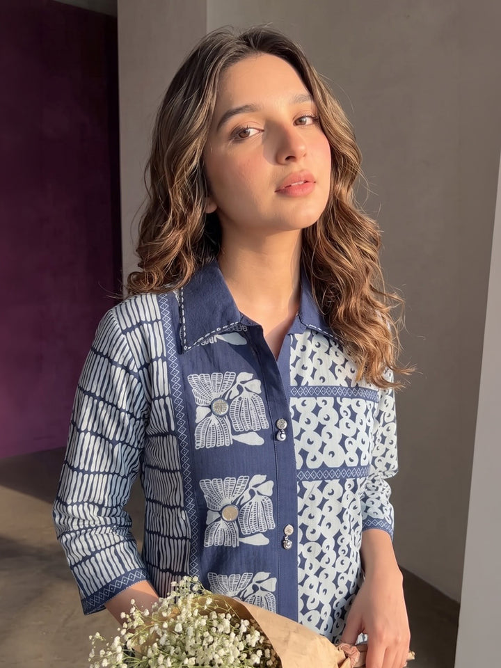 Navy Blue Printed Cotton Blend Kurta Set
