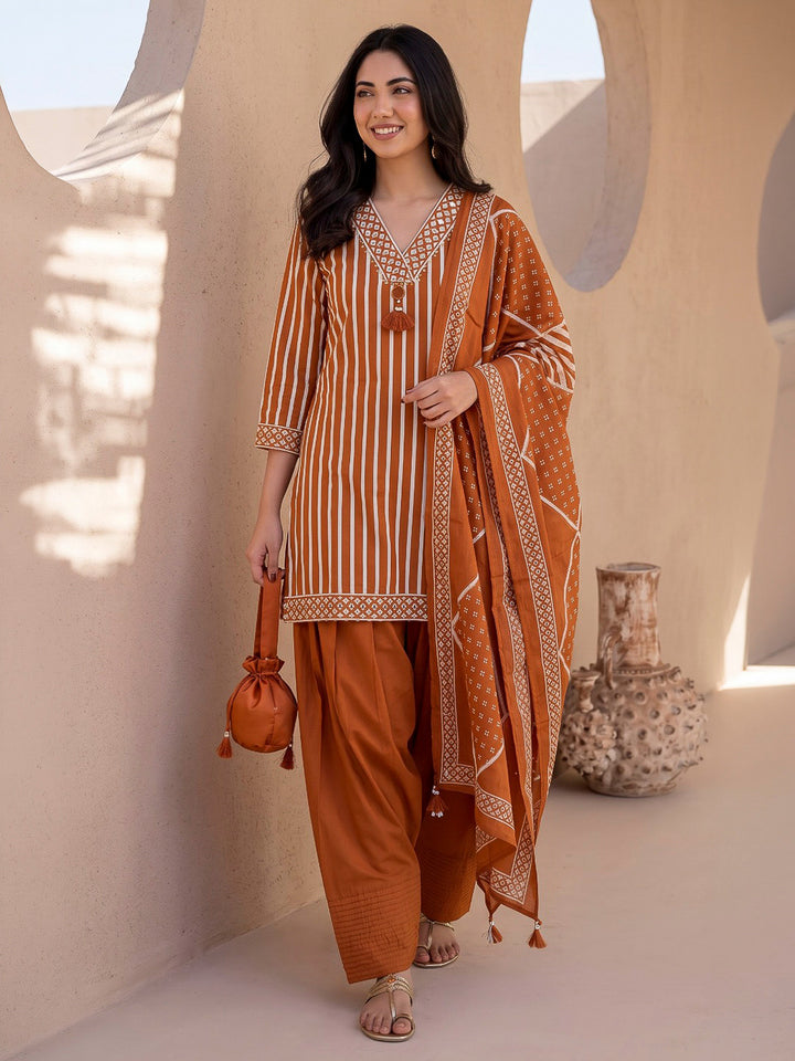 Rust Printed Cotton Blend Kurta With Pant &amp; Dupatta
