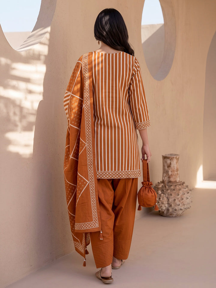 Rust Printed Cotton Blend Kurta With Pant &amp; Dupatta