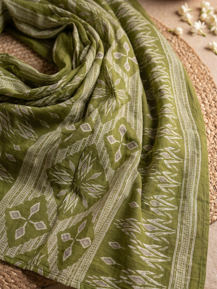 Green Printed Cotton Blend Kurta With Pant &amp; Dupatta