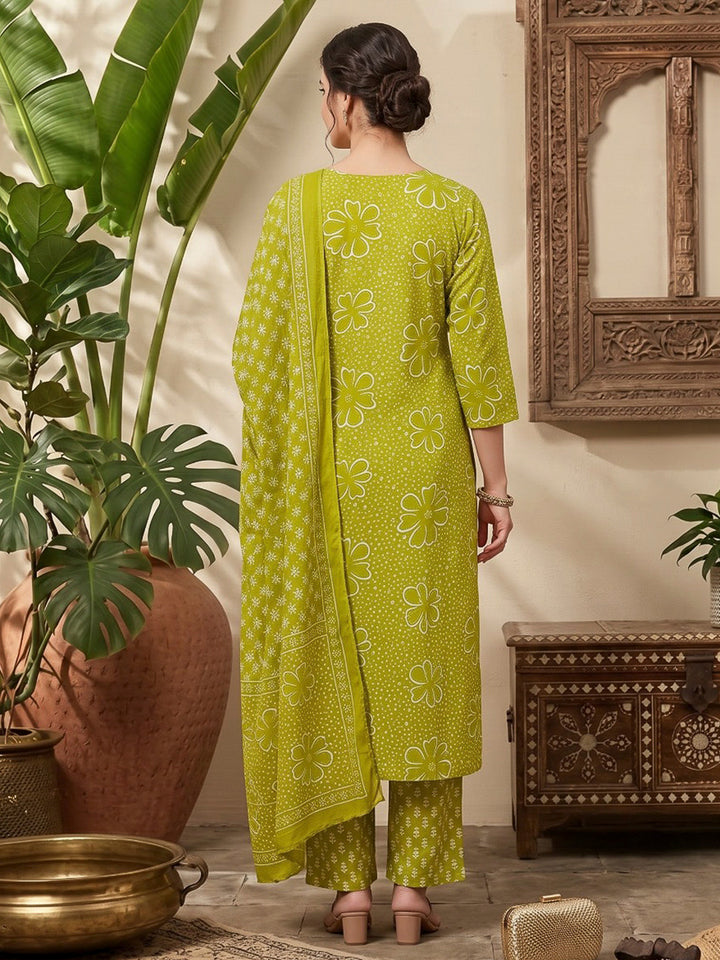 Green Printed Cotton Blend Kurta With Pant &amp; Dupatta
