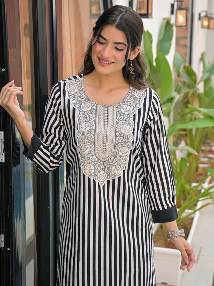 White Printed Cotton Blend Kurta Set