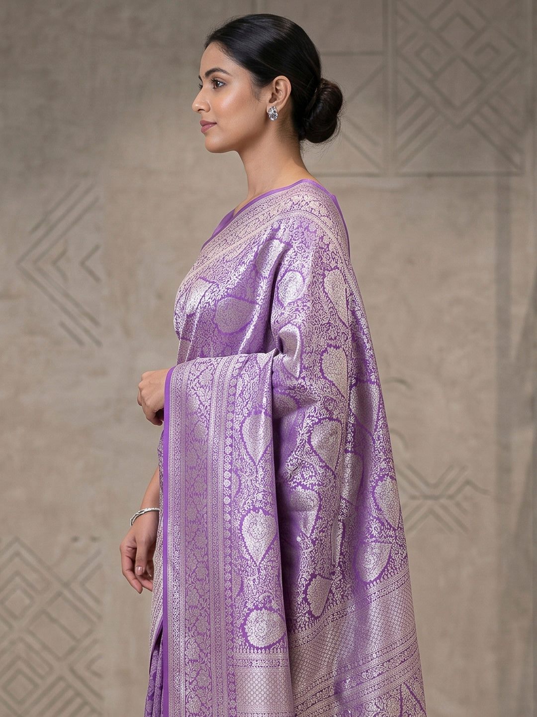 Lavender Art Silk Woven Saree