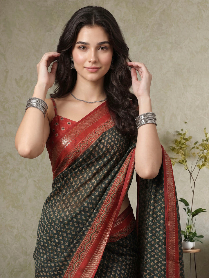 Green Cotton Blend Printed Saree