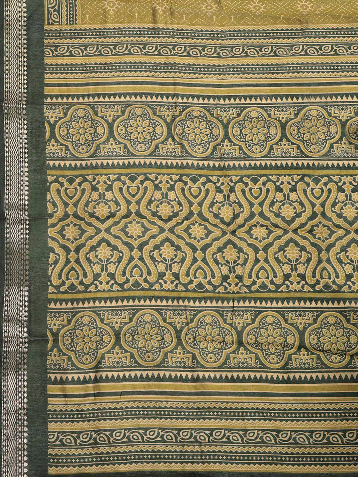 Green Cotton Blend Printed Saree