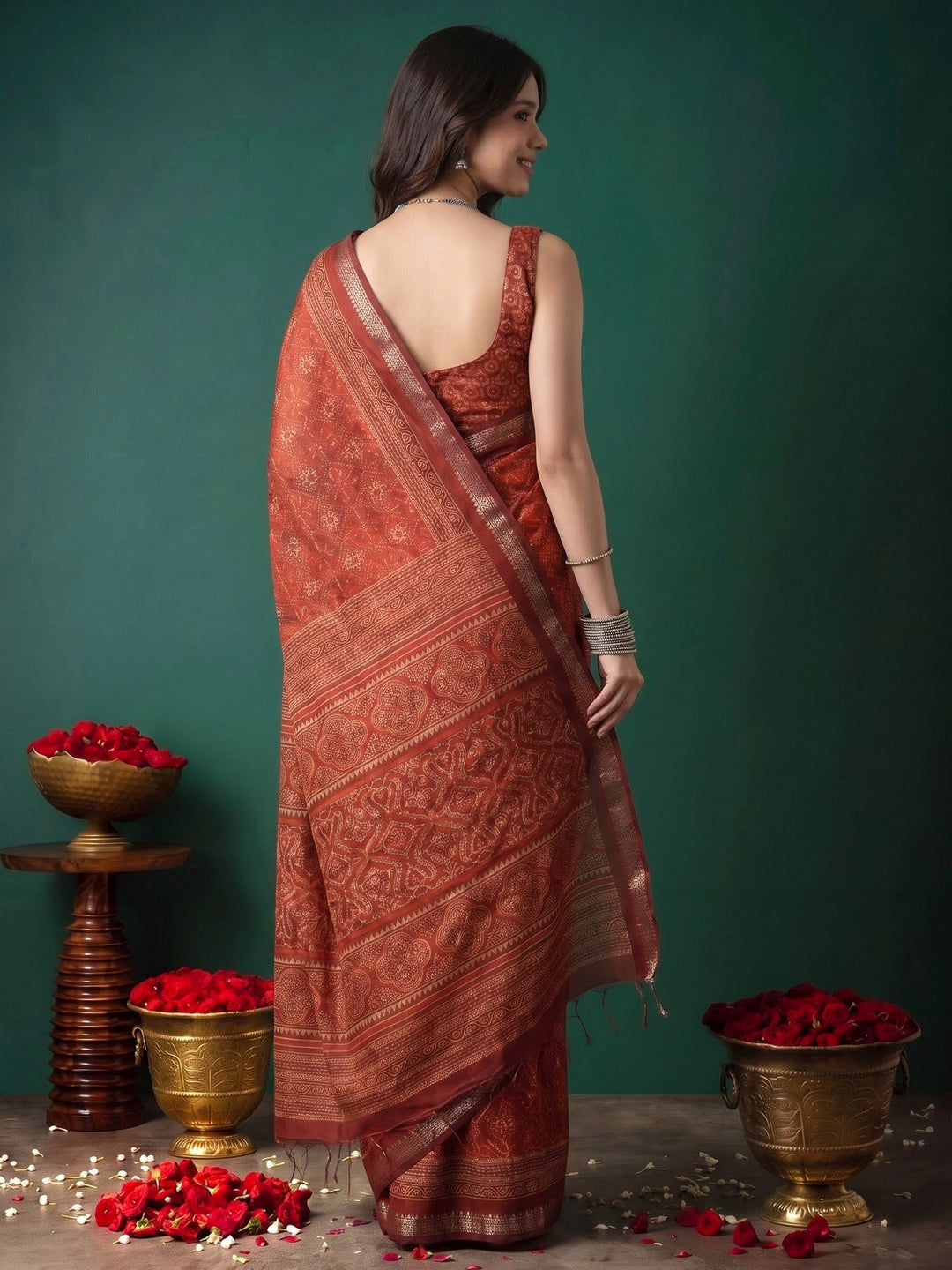 Maroon Cotton Blend Printed Saree