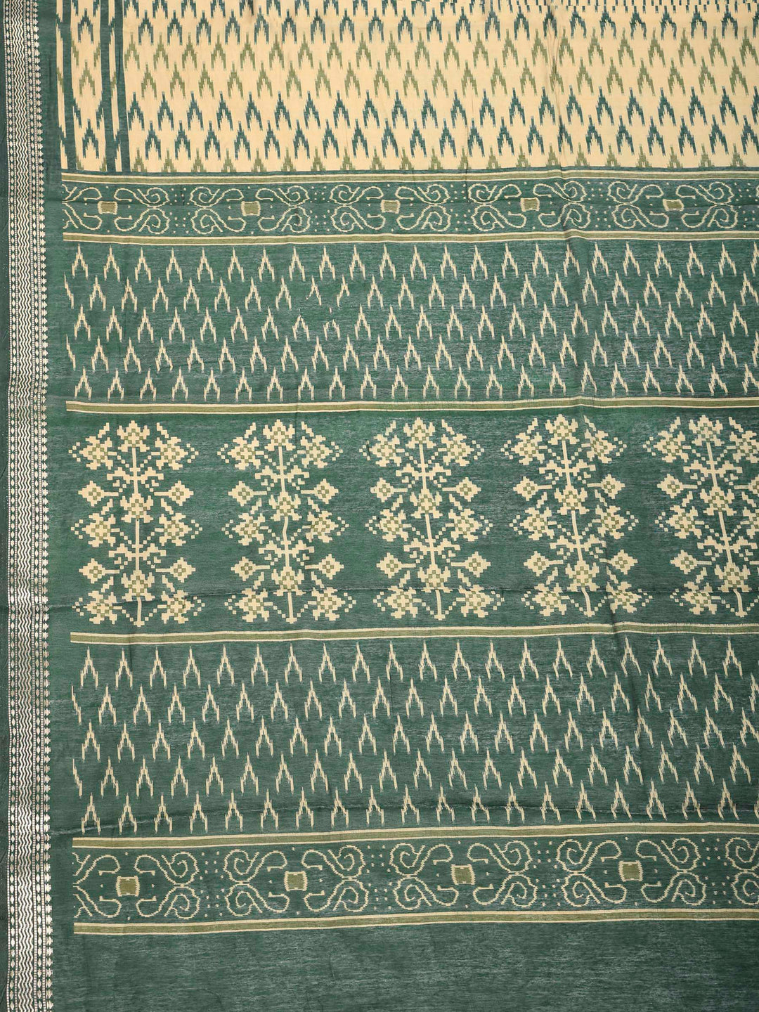 Green Cotton Blend Printed Saree