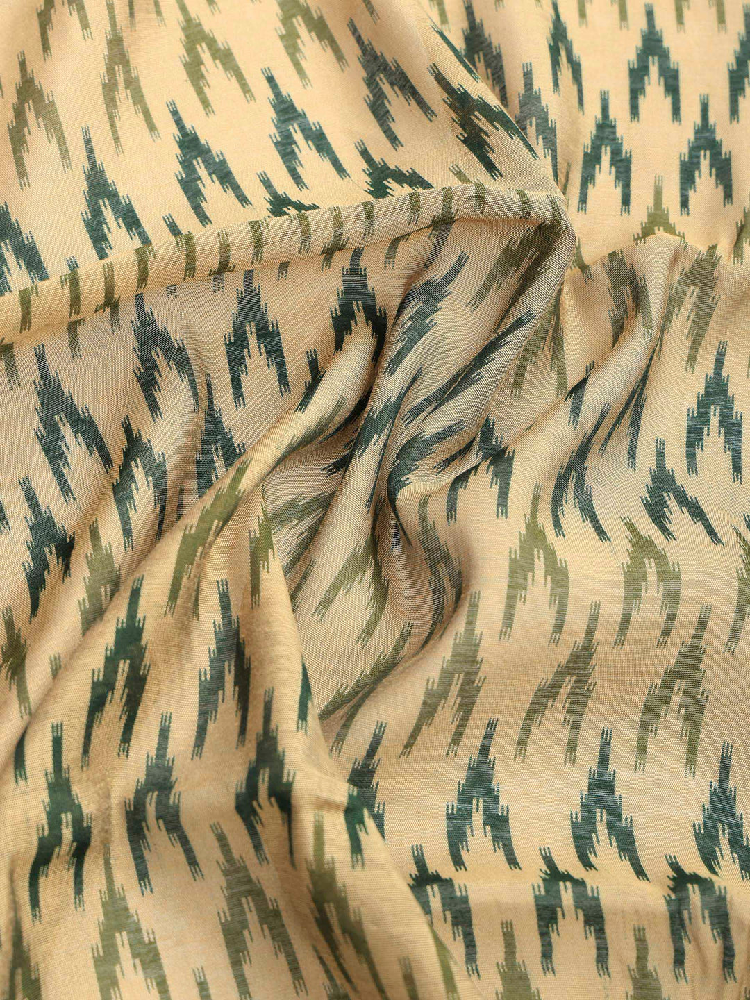 Green Cotton Blend Printed Saree
