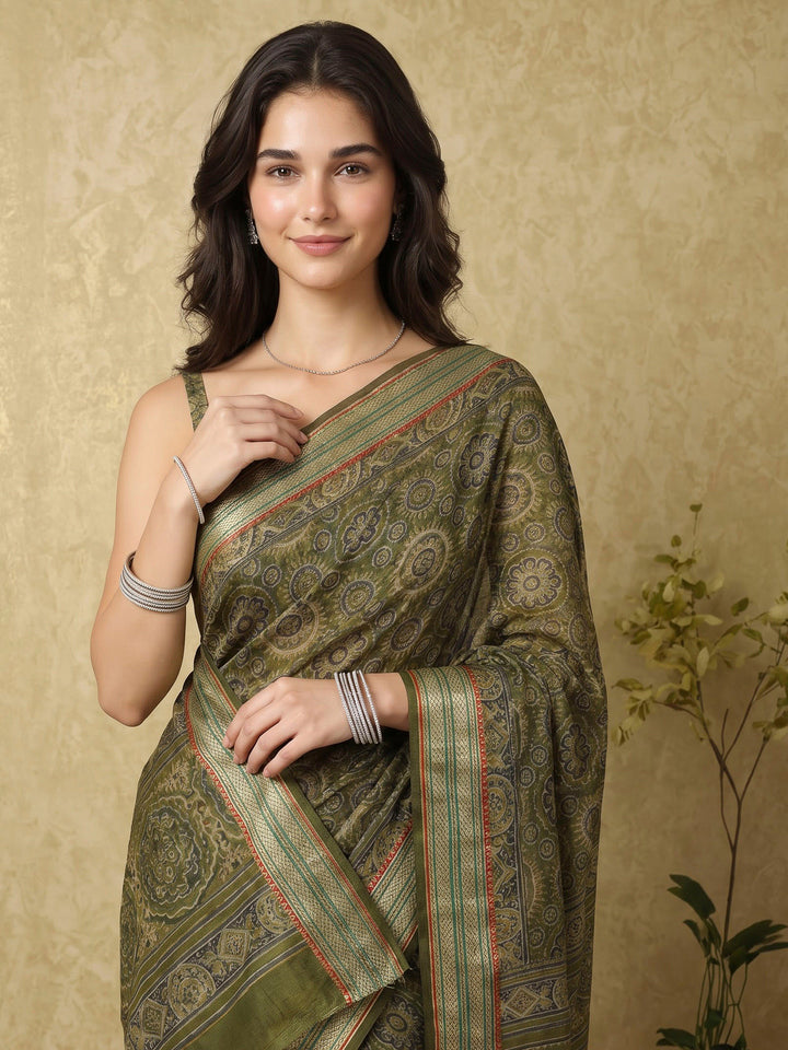 Green Cotton Blend Printed Saree