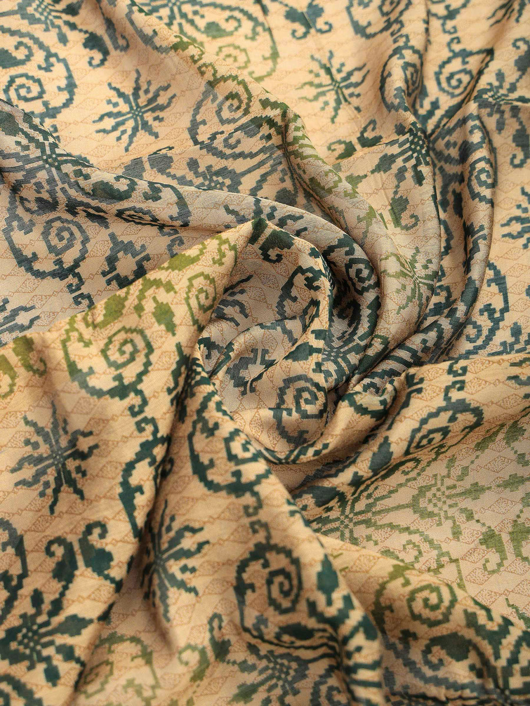 Green Cotton Blend Printed Saree