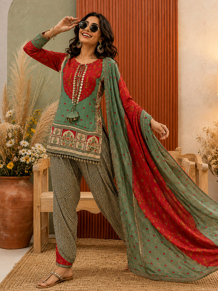 Red-Green Embroidered Muslin Kurta With Pant &amp; Dupatta