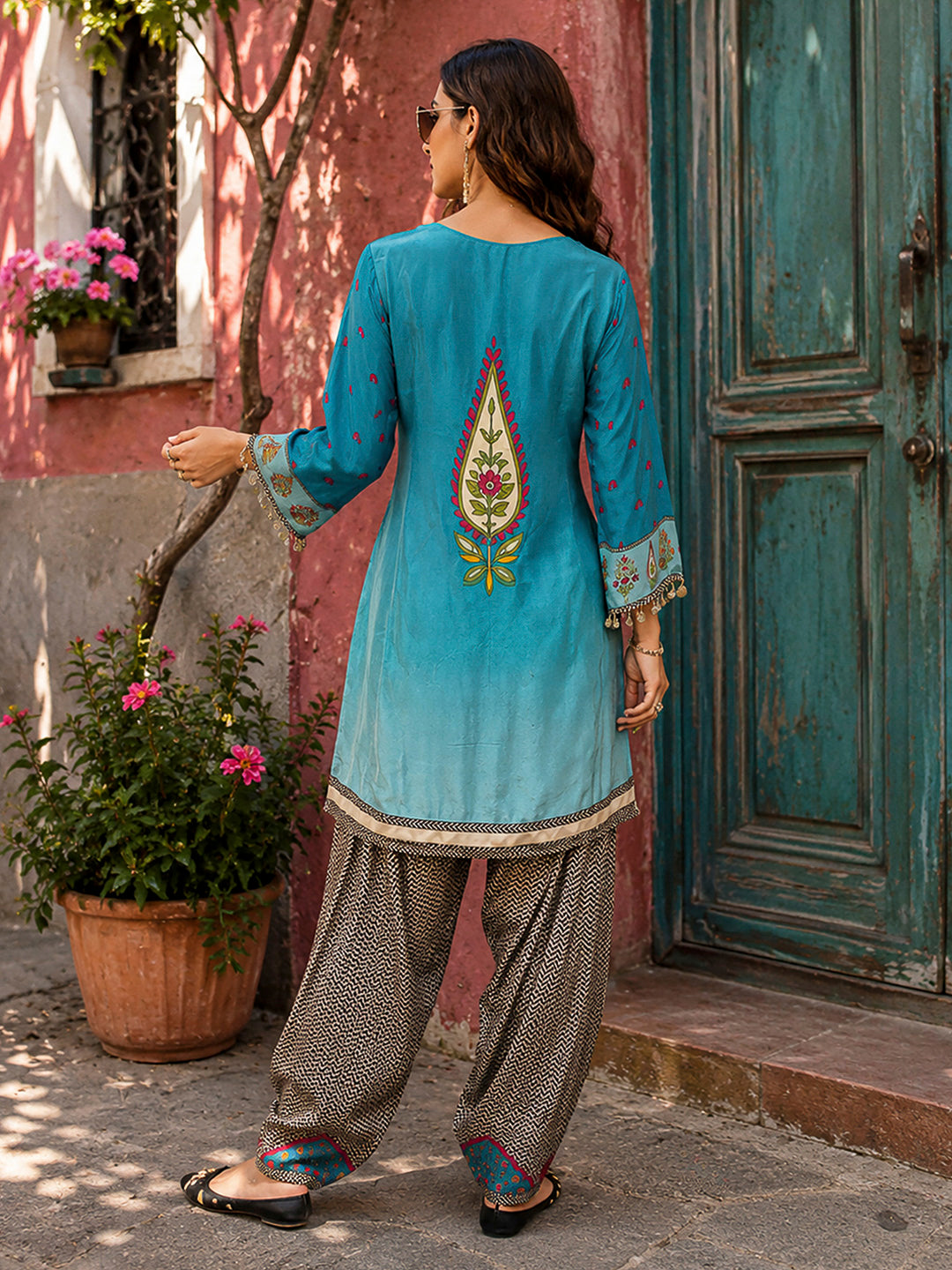 Sea Green Embroidered Muslin Kurta With Pant &amp; Dupatta