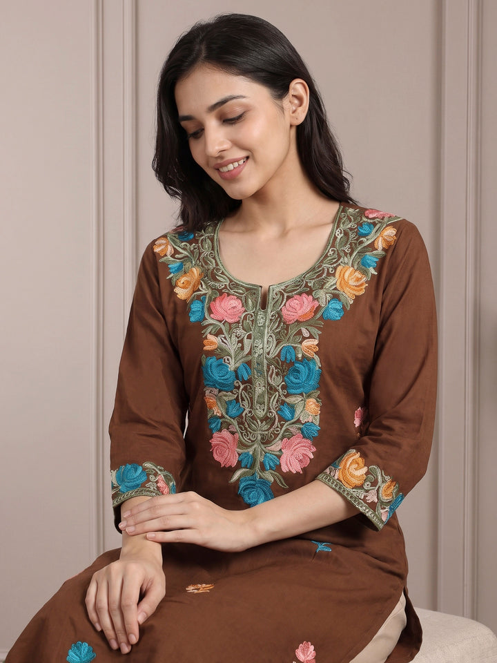 Brown Cotton Blend Embroidered Kurta