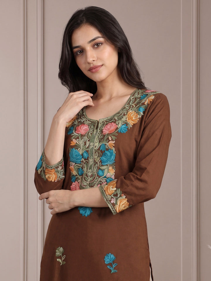 Brown Cotton Blend Embroidered Kurta