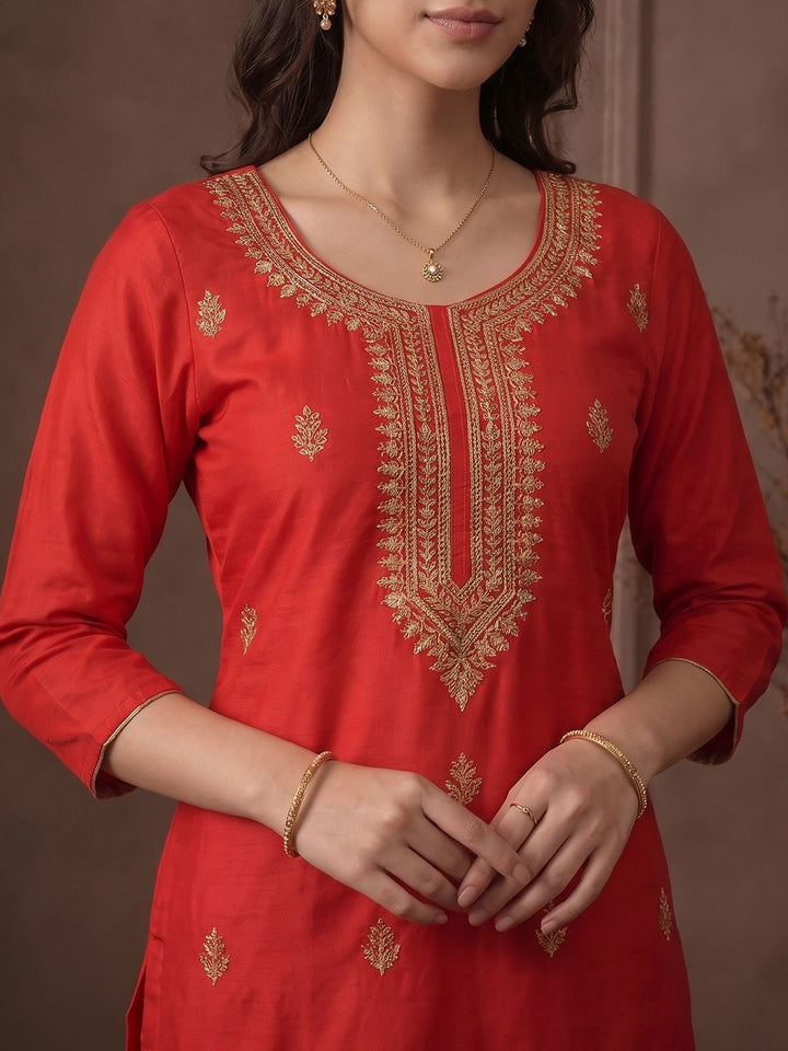 Red Embroidered Chanderi Kurta With Pant &amp; Dupatta