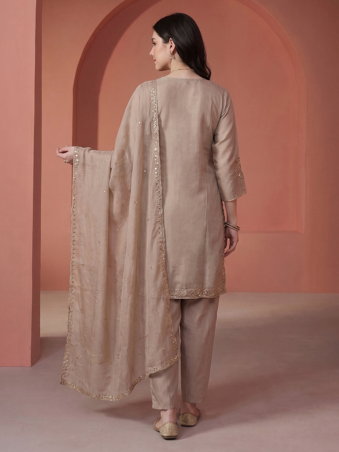 Grey Lt Embroidered Chanderi Kurta With Pant &amp; Dupatta