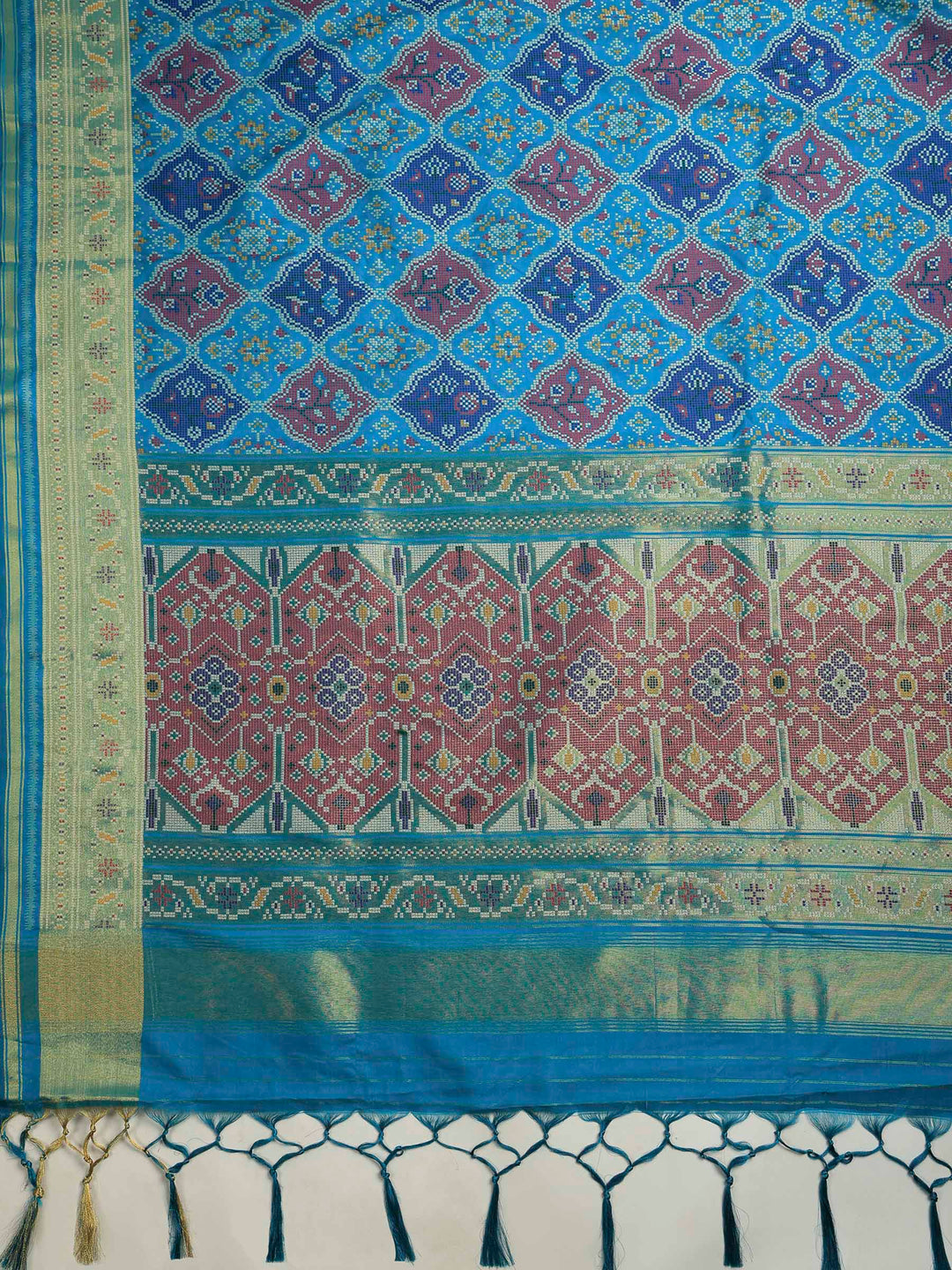 Firozee Art Silk Woven Saree