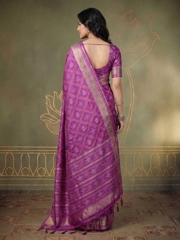Magenta Art Silk Woven Saree