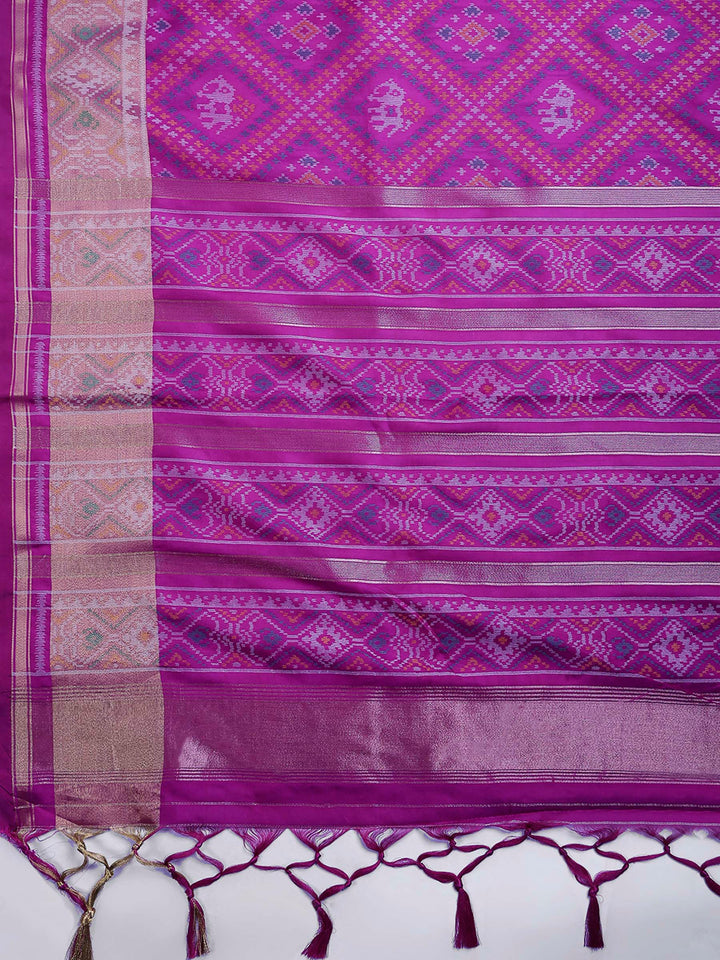 Magenta Art Silk Woven Saree