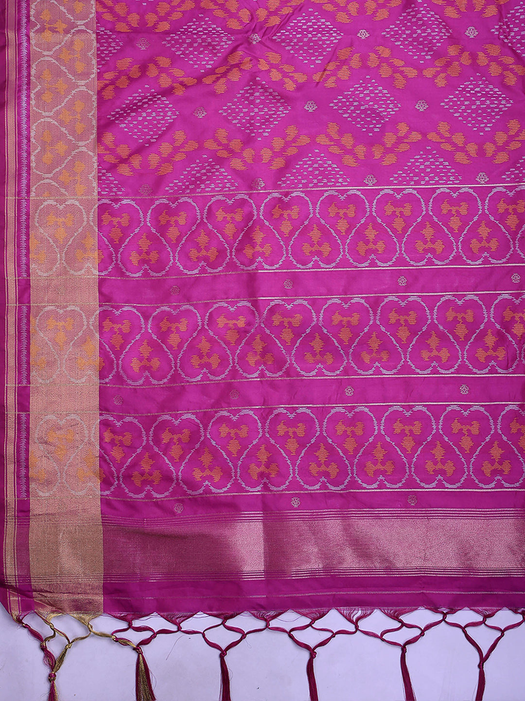 Magenta Art Silk Woven Saree