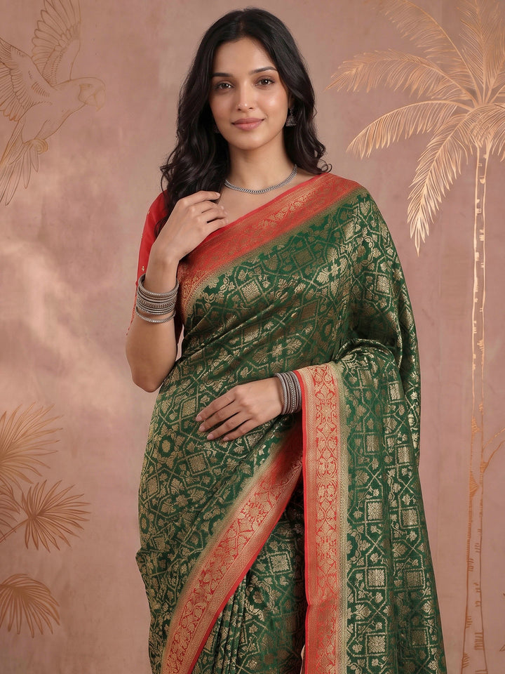 Bottle Green Georgette Plain Saree