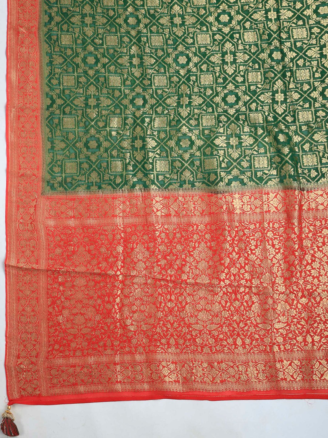 Bottle Green Georgette Plain Saree