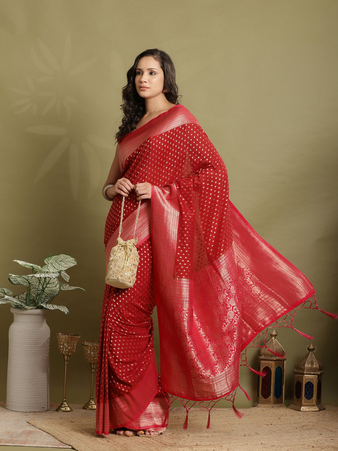 Polka Dot Woven Booti Crepe Saree