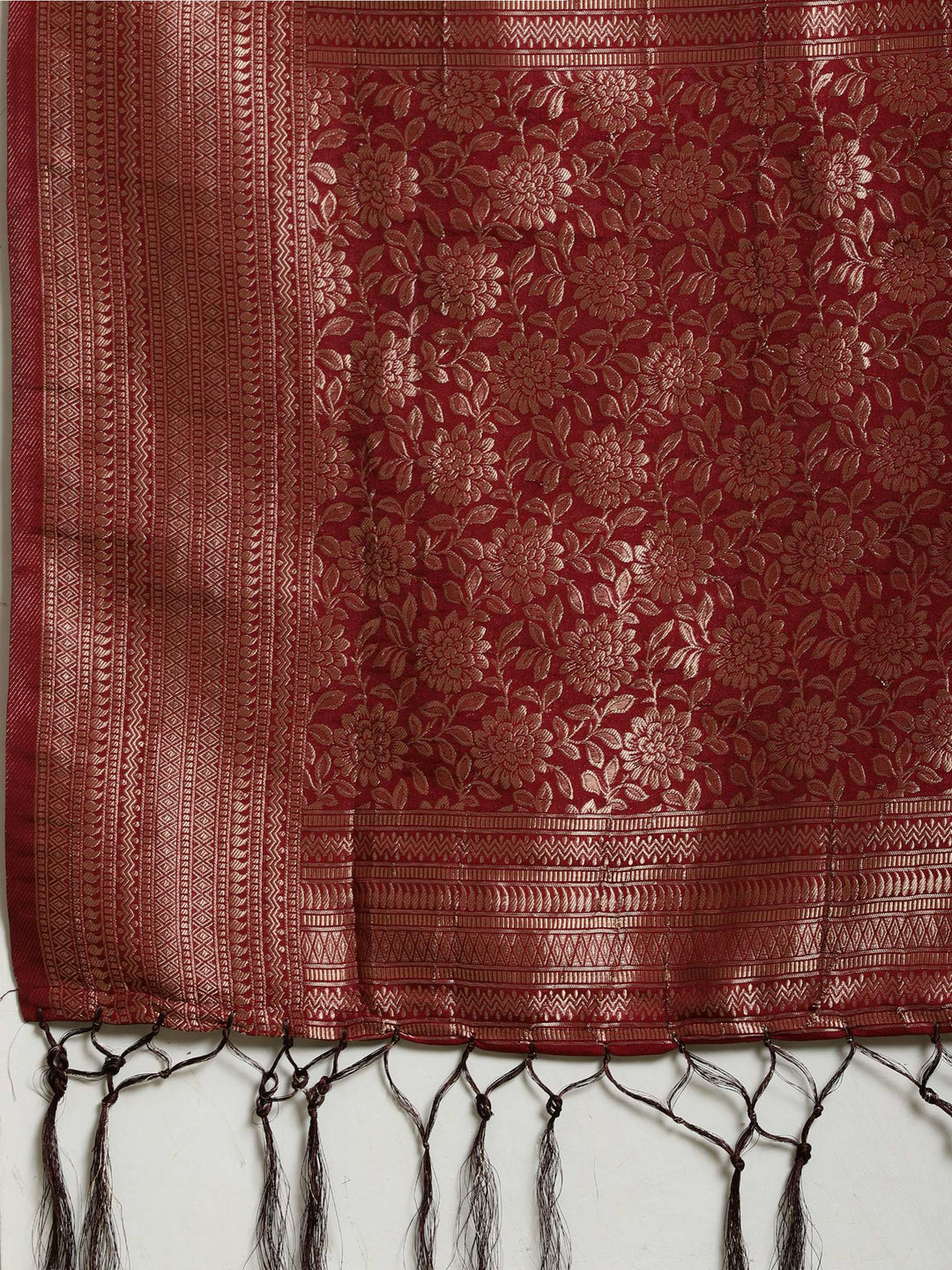 Polka Dot Woven Booti Crepe Saree