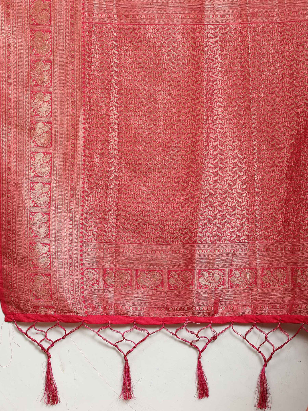 Plain Crepe Saree