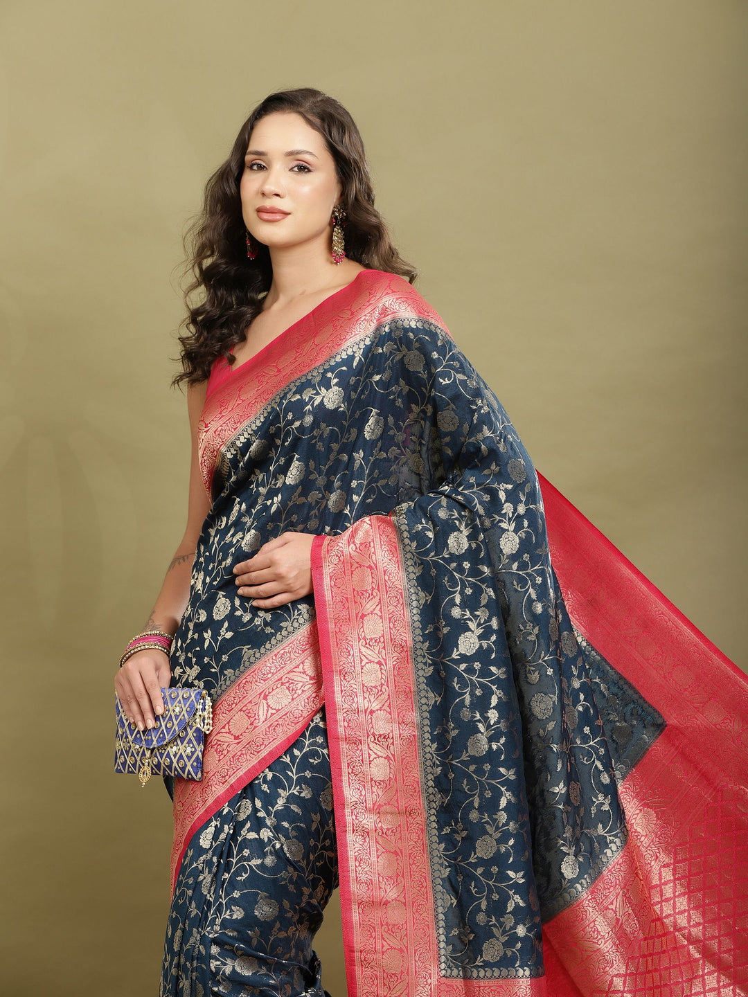 Plain Crepe Saree