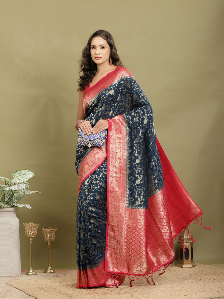 Plain Crepe Saree