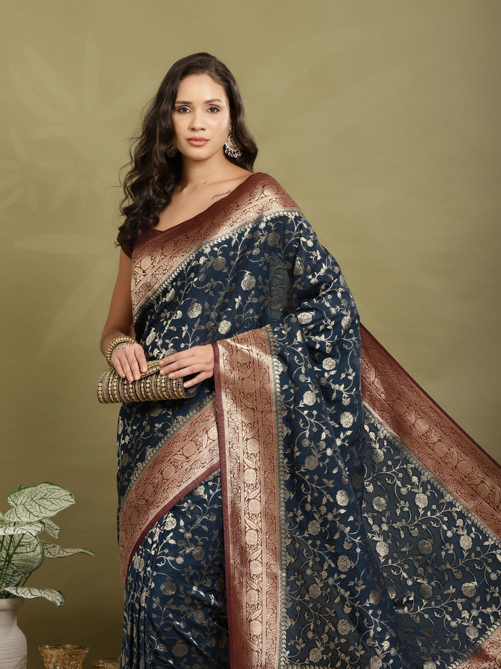 Plain Crepe Saree