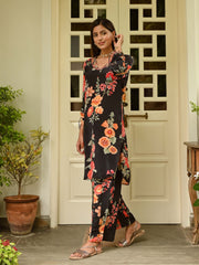 Floral Printed Crepe Kurta With Pants