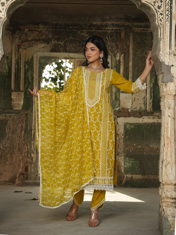 Resham Jaal Embroidery Cotton Suit Set With Dupatta